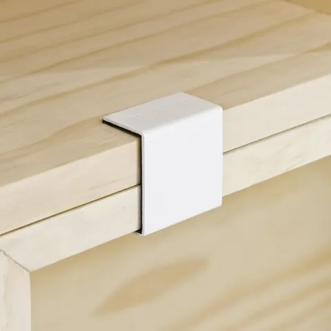 Modular træhylder i fyrtræ